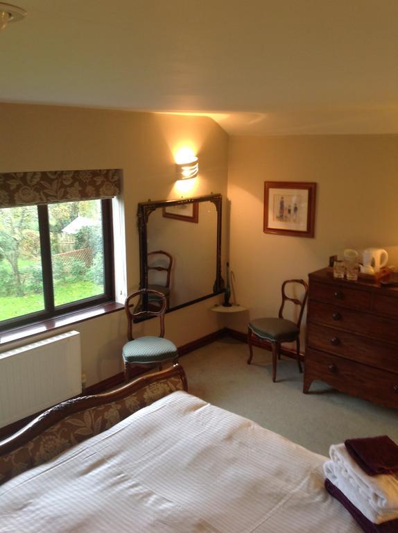 Redroofs Bed and Breakfast Tenbury Kamer foto