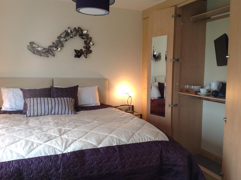 Redroofs Bed and Breakfast Tenbury Kamer foto